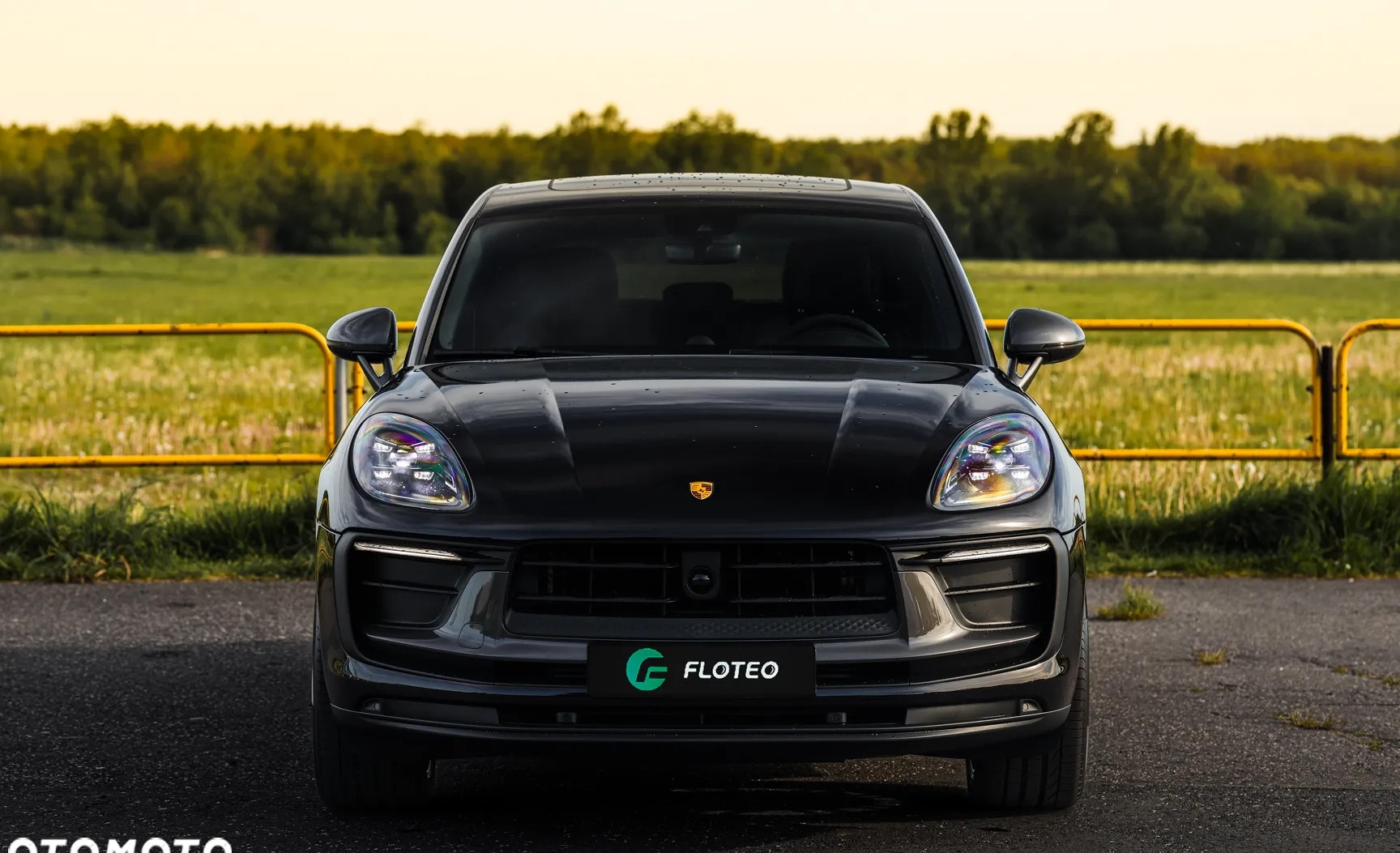 Porsche Macan cena 374396 przebieg: 3, rok produkcji 2024 z Dąbie małe 781